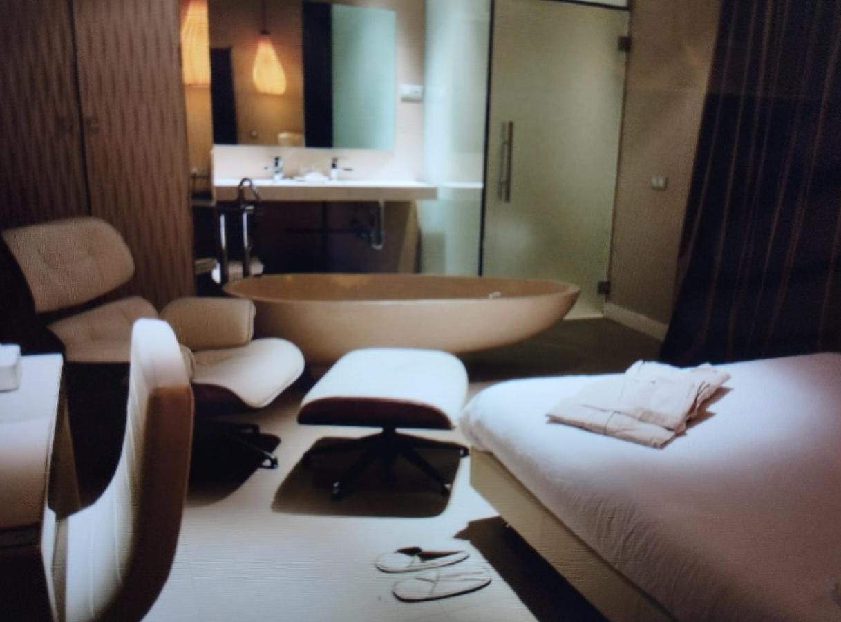 Abalu Small Luxury & Design Boutique Hotel Madrid Esterno foto